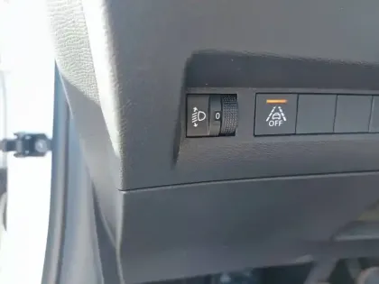 Photo 19 Peugeot 208  PureTech 75 S&S BVM5