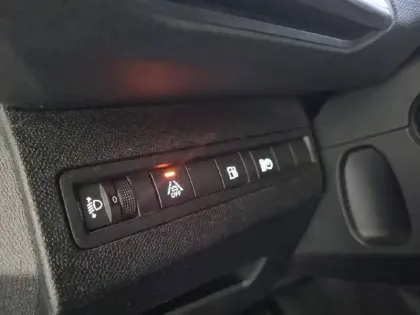 Photo 30 Peugeot 3008  Hybrid 225 e-EAT8