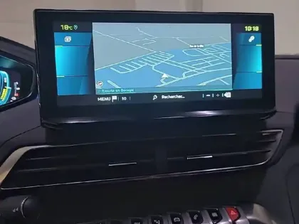 Photo 18 Peugeot 3008  Hybrid 225 e-EAT8