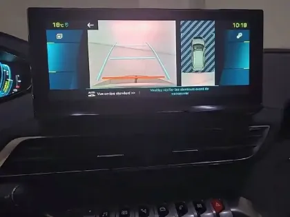 Photo 19 Peugeot 3008  Hybrid 225 e-EAT8