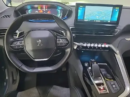 Photo 7 Peugeot 3008  Hybrid 225 e-EAT8