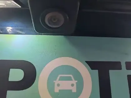 Photo 32 Peugeot 3008  Hybrid 225 e-EAT8