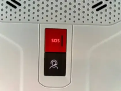 Photo 23 Peugeot 208  Hybrid 100 e-DCS6