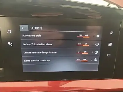 Photo 18 Opel Mokka  Electrique 136 ch & Batterie 50 kWh