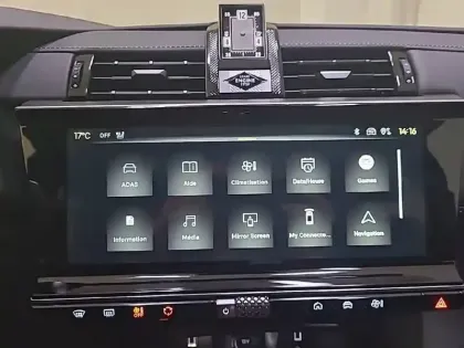 Photo 26 DS DS 7 Gén. I Ph1 NG Etoile 5