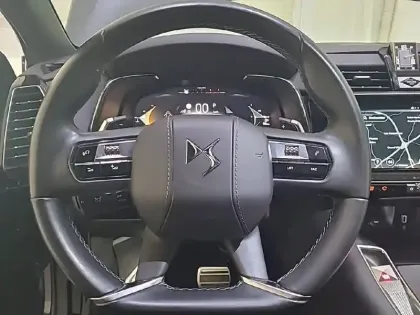 Photo 11 DS DS 7 Gén. I Ph1 NG Etoile 5