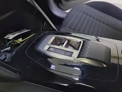 Photo 46 Peugeot 208 Gén. II Ph1 NG Active Pack 5