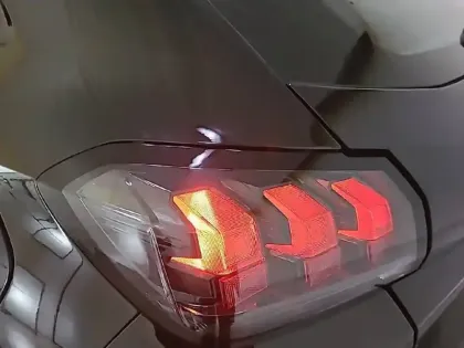 Photo 16 Peugeot 208  Electrique 50 kWh 136ch