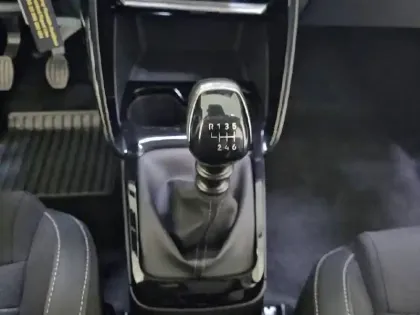 Photo 35 Citroën C3 Gén. IV Ph1 MAX 5