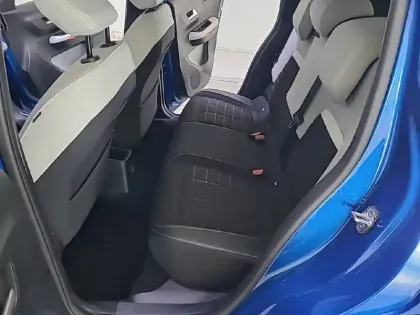 Photo 33 Citroën C3 Gén. IV Ph1 MAX 5