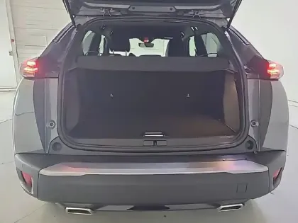 Photo 5 Peugeot 2008  Hybrid 145 e-DCS6