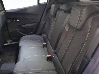 Photo 11 Peugeot 2008  Hybrid 145 e-DCS6