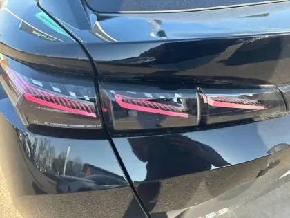 Photo 16 Peugeot 408  PHEV 225 e-EAT8