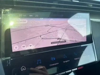 Photo 18 Peugeot 408  PHEV 225 e-EAT8