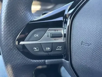 Photo 14 Peugeot 408  PHEV 225 e-EAT8