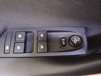 Photo 27 Opel Astra  1.5 Diesel 105 ch BVM6