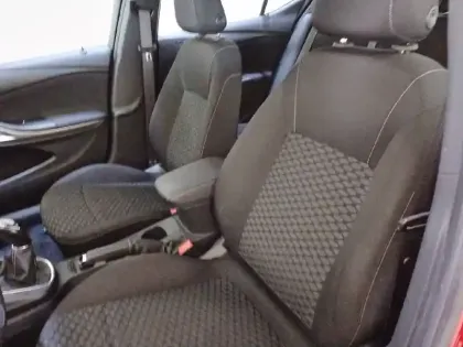 Photo 10 Opel Astra  1.5 Diesel 105 ch BVM6