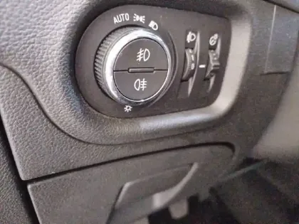 Photo 26 Opel Astra  1.5 Diesel 105 ch BVM6