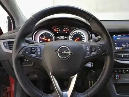 Photo 8 Opel Astra  1.5 Diesel 105 ch BVM6