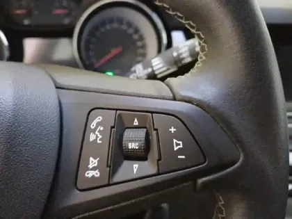 Photo 25 Opel Astra  1.5 Diesel 105 ch BVM6