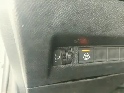 Photo 11 Peugeot 208  PureTech 75 S&S BVM5