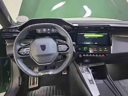 Photo 27 Peugeot 308 Gén. III Ph1 GT 5