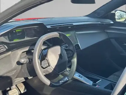 Photo 7 Peugeot 308  Hybrid 136 e-DCS6