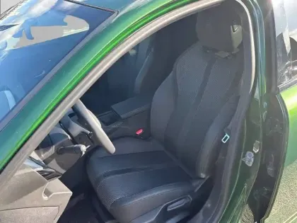 Photo 10 Peugeot 308  Hybrid 136 e-DCS6