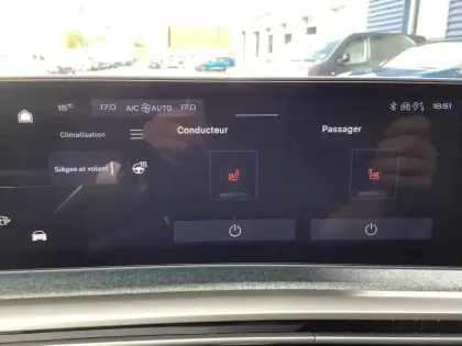 Photo 43 Peugeot 3008  Hybrid 145 e-DCS6