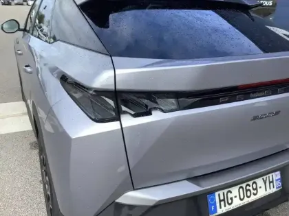 Photo 60 Peugeot 3008  Hybrid 145 e-DCS6