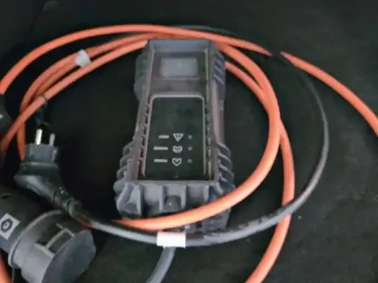 Photo 30 Peugeot 2008  Electrique 136 ch