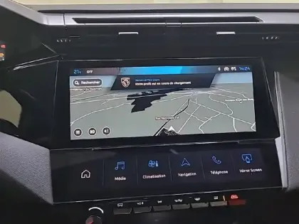 Photo 24 Peugeot 308  PHEV 180 e-EAT8