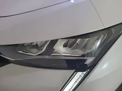 Photo 21 Peugeot 308  PHEV 180 e-EAT8