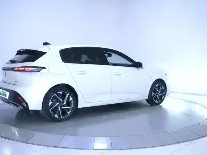 Photo 10 Peugeot 308  PHEV 180 e-EAT8