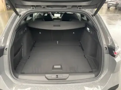 Photo 5 Peugeot 308  SW Hybrid 145 e-DCS6