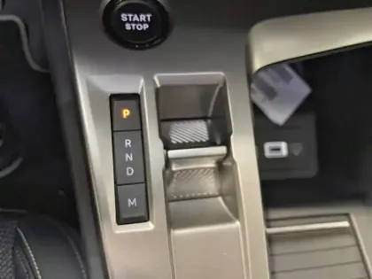 Photo 13 Peugeot 308  SW Hybrid 145 e-DCS6