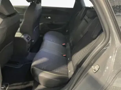 Photo 11 Peugeot 308  SW Hybrid 145 e-DCS6