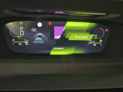 Photo 41 Peugeot 308  SW Hybrid 145 e-DCS6