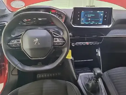 Photo 7 Peugeot 208  PureTech 100 S&S BVM6