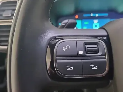 Photo 30 Citroën C5 aircross Gén. I Ph2 Shine 5