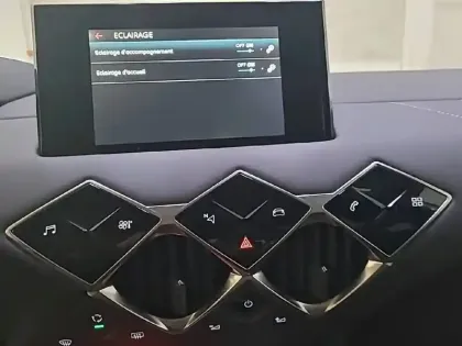 Photo 57 DS DS 3 Gén. I Ph1 NG Bastille 5