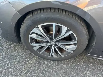 Photo 12 Peugeot 508  Hybrid 225 e-EAT8