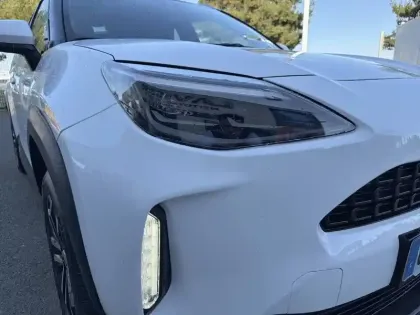 Photo 15 Toyota Yaris  Cross Hybride 116h 2WD