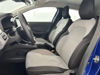 Photo 26 Renault Clio  Blue dCi 100 ch GSR2