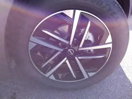 Photo 18 Nissan Juke  HYBRID 143