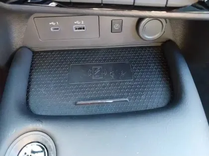 Photo 16 Nissan Juke  HYBRID 143