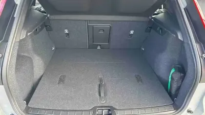 Photo 7 Volvo Ex40  Single 238 ch 1EDT