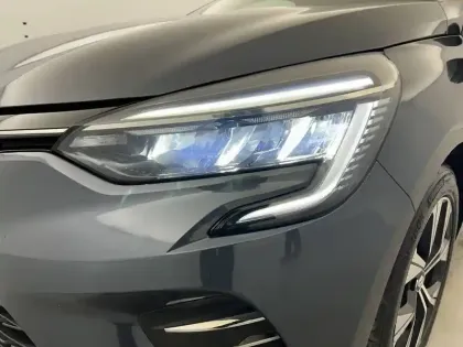 Photo 24 Renault Clio Gén. V (BJA) Ph1 Limited 5