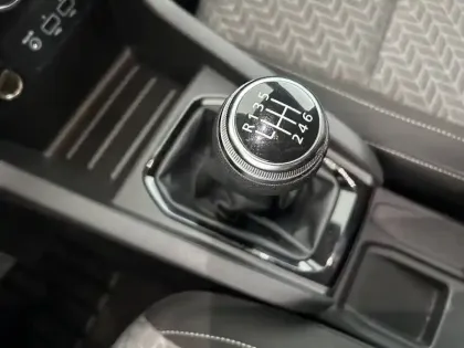 Photo 41 Renault Clio Gén. V (BJA) Ph1 Limited 5