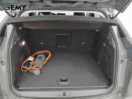 Photo 48 Peugeot 3008  Hybrid 225 e-EAT8